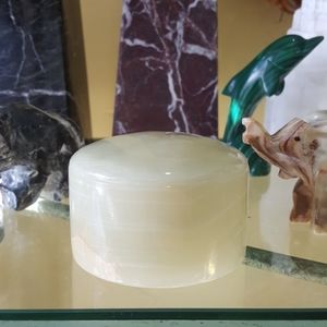 Small circular Green Onyx Stone Box